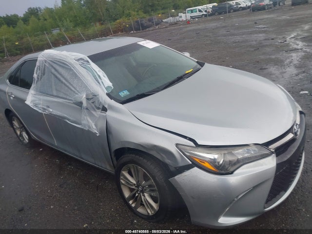 4T1BF1FK2HU748786 Toyota CAMRY SE