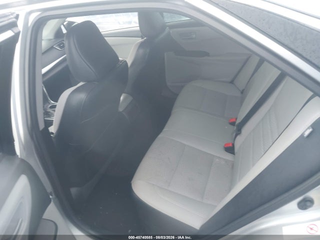 4T1BF1FK2HU748786 Toyota CAMRY SE