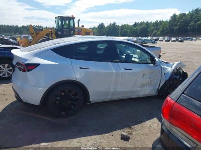 2023 Tesla Model Y Awd/long Range Dual Motor All-wheel Drive მანქანა იყიდება აუქციონზე, vin: 7SAYGDEE2PA080620, აუქციონის ნომერი: 45740596