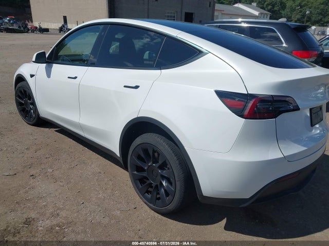 2023 Tesla Model Y Awd/long Range Dual Motor All-wheel Drive მანქანა იყიდება აუქციონზე, vin: 7SAYGDEE2PA080620, აუქციონის ნომერი: 45740596