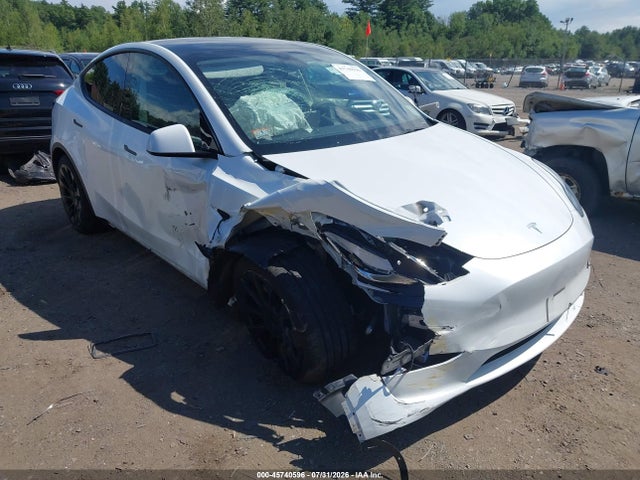 2023 Tesla Model Y Awd/long Range Dual Motor All-wheel Drive მანქანა იყიდება აუქციონზე, vin: 7SAYGDEE2PA080620, აუქციონის ნომერი: 45740596