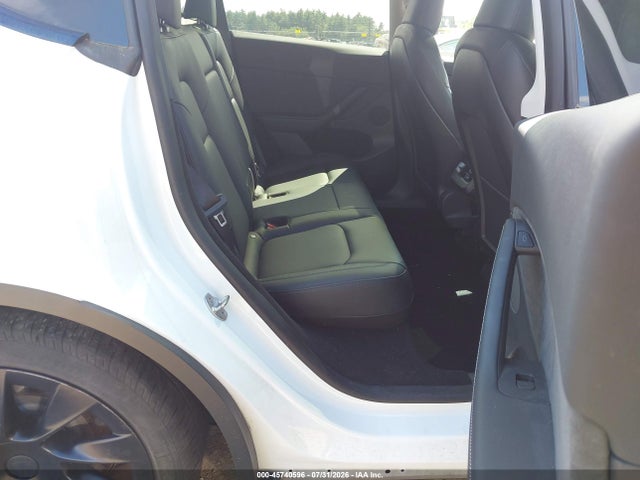 2023 Tesla Model Y Awd/long Range Dual Motor All-wheel Drive მანქანა იყიდება აუქციონზე, vin: 7SAYGDEE2PA080620, აუქციონის ნომერი: 45740596
