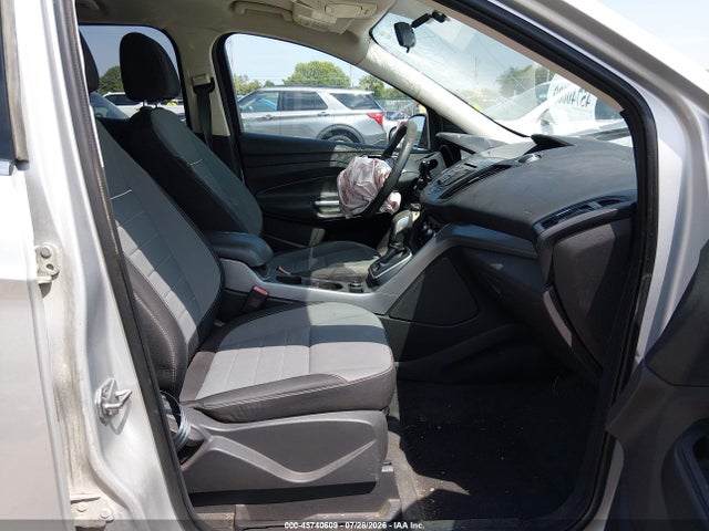 Продаж на аукціоні авто 2013 Ford Escape Se, vin: 1FMCU0GX3DUB02231, номер лоту: 45740609