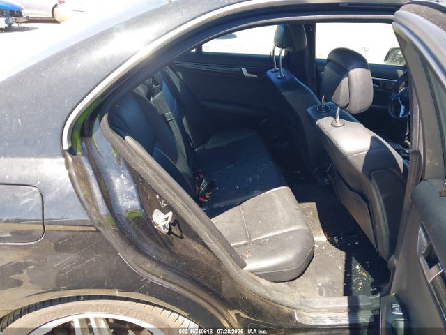 Продаж на аукціоні авто 2012 Mercedes-benz C 350 Sport, vin: WDDGF5HB6CR221981, номер лоту: 45740618