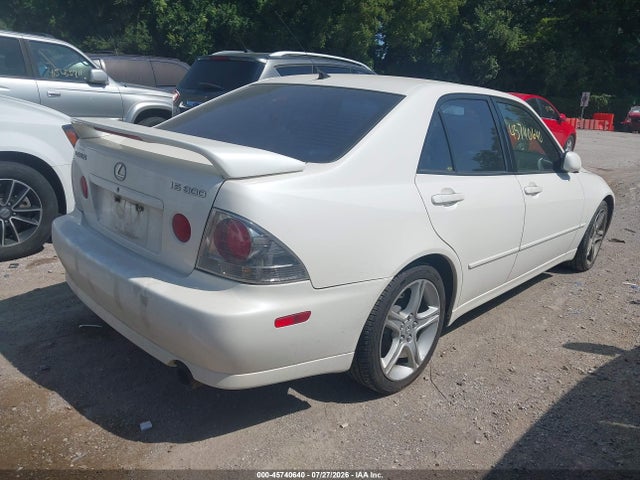 45740640 :رقم المزاد ، JTHBD182910015752 vin ، 2001 Lexus Is 300 مزاد بيع