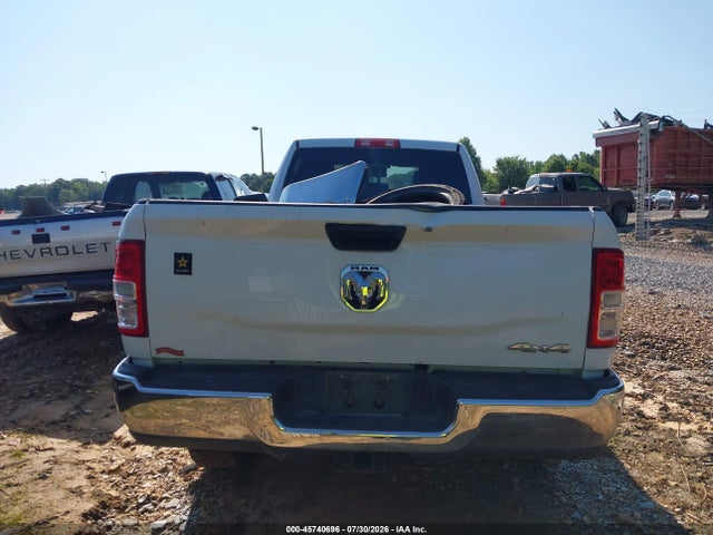 45740696 :رقم المزاد ، 3C6UR5HJ8PG529274 vin ، 2023 Ram 2500 Tradesman  4x4 8' Box مزاد بيع