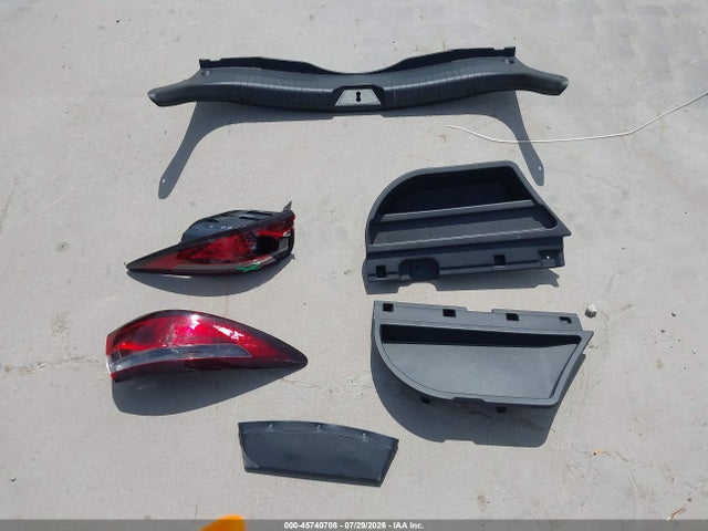 45740708 :رقم المزاد ، JM1GL1VM7J1304929 vin ، 2018 Mazda Mazda6 Touring مزاد بيع