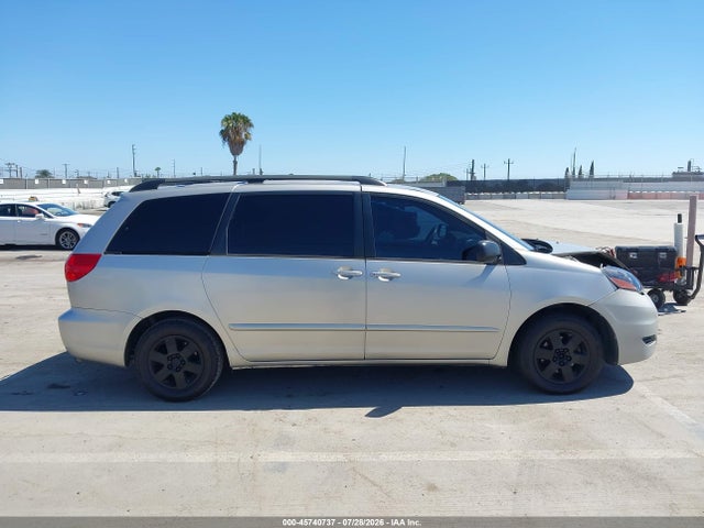 2006 Toyota Sienna Le მანქანა იყიდება აუქციონზე, vin: 5TDZA23C46S518186, აუქციონის ნომერი: 45740737