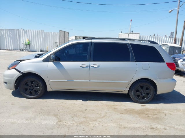 2006 Toyota Sienna Le მანქანა იყიდება აუქციონზე, vin: 5TDZA23C46S518186, აუქციონის ნომერი: 45740737