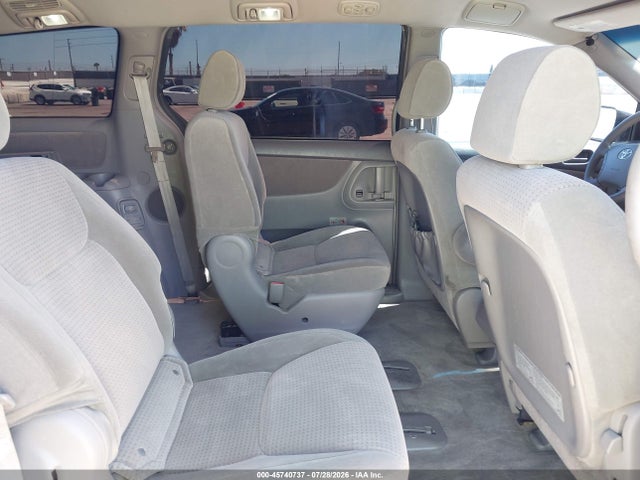 2006 Toyota Sienna Le მანქანა იყიდება აუქციონზე, vin: 5TDZA23C46S518186, აუქციონის ნომერი: 45740737