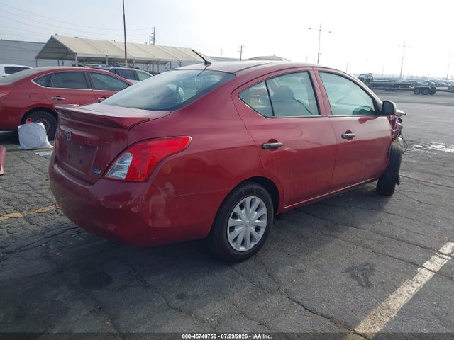 2014 Nissan Versa 1.6 S+ მანქანა იყიდება აუქციონზე, vin: 3N1CN7AP0EL830932, აუქციონის ნომერი: 45740756
