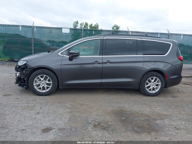 Продаж на аукціоні авто 2022 Chrysler Pacifica Touring L, vin: 2C4RC1BG8NR235080, номер лоту: 45740759
