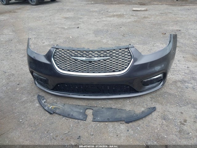 Продаж на аукціоні авто 2022 Chrysler Pacifica Touring L, vin: 2C4RC1BG8NR235080, номер лоту: 45740759