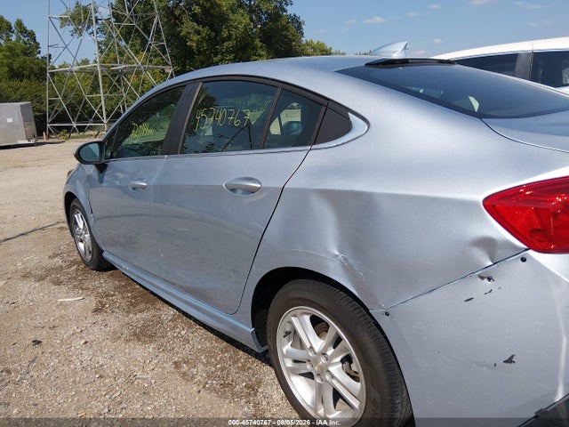 2017 Chevrolet Cruze Lt Auto მანქანა იყიდება აუქციონზე, vin: 1G1BE5SM2H7121261, აუქციონის ნომერი: 45740767