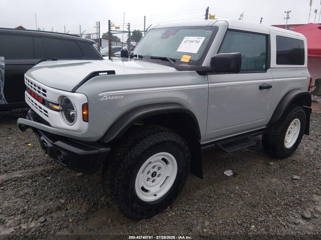 2024 Ford Bronco Heritage Edition მანქანა იყიდება აუქციონზე, vin: 1FMDE4CH6RLB26687, აუქციონის ნომერი: 45740781