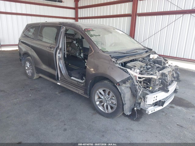 Aukcja sprzedaży 2024 Toyota Sienna Xle, vin: 5TDYRKEC4RS207069, numer aukcji: 45740785