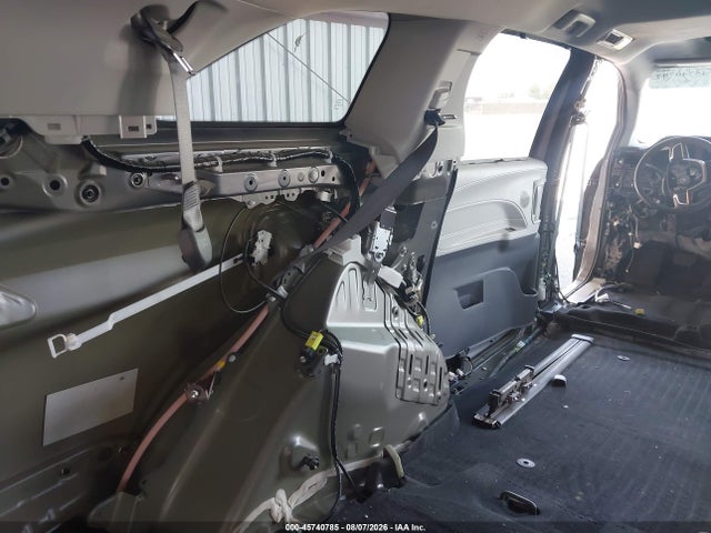 45740785 :رقم المزاد ، 5TDYRKEC4RS207069 vin ، 2024 Toyota Sienna Xle مزاد بيع