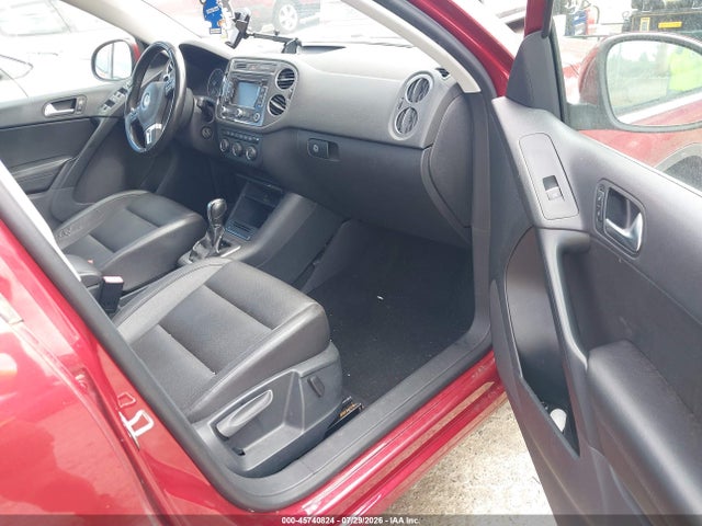 45740824 :رقم المزاد ، WVGBV3AX0DW113579 vin ، 2013 Volkswagen Tiguan Se مزاد بيع