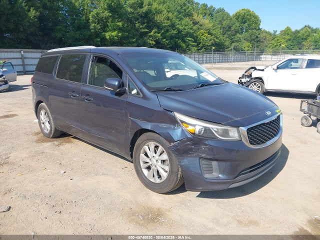 45740830 :رقم المزاد ، KNDMB5C11F6075437 vin ، 2015 Kia Sedona Lx مزاد بيع