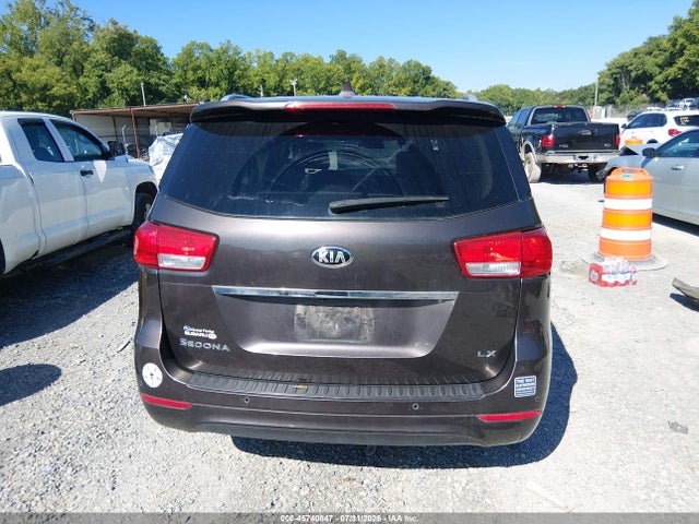45740847 :رقم المزاد ، KNDMB5C12H6314271 vin ، 2017 Kia Sedona Lx مزاد بيع