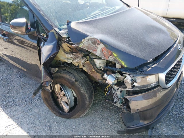 45740847 :رقم المزاد ، KNDMB5C12H6314271 vin ، 2017 Kia Sedona Lx مزاد بيع
