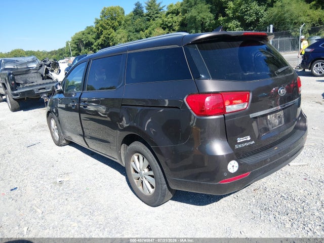 45740847 :رقم المزاد ، KNDMB5C12H6314271 vin ، 2017 Kia Sedona Lx مزاد بيع