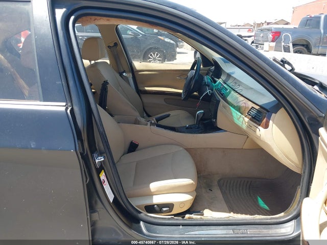 2009 Bmw 328i მანქანა იყიდება აუქციონზე, vin: WBAPH77529NM45015, აუქციონის ნომერი: 45740867