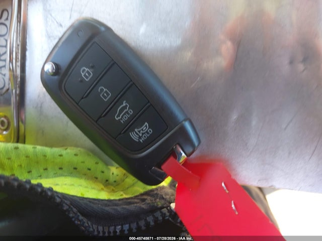 5NPLL4AGXPH109053 Hyundai ELANTRA SE