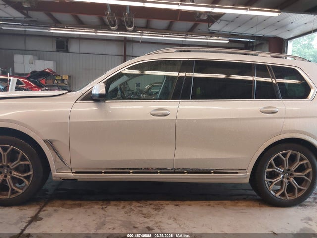 5UX23EM03P9R65527 BMW X7 Xdrive40i