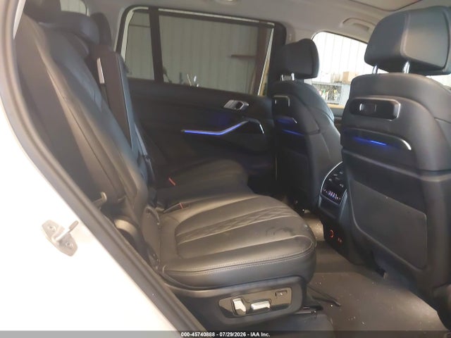 5UX23EM03P9R65527 BMW X7 Xdrive40i