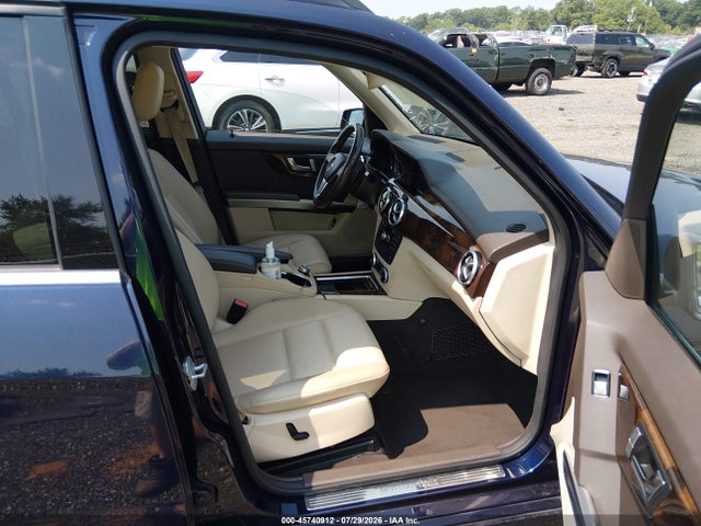 45740912 :رقم المزاد ، WDCGG5HBXFG430738 vin ، 2015 Mercedes-benz Glk 350 مزاد بيع