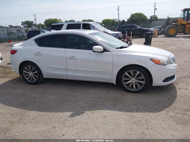 Продажа на аукционе авто 2013 Acura Ilx 2.0l, vin: 19VDE1F73DE003557, номер лота: 45740931