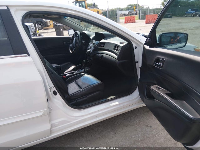 Продажа на аукционе авто 2013 Acura Ilx 2.0l, vin: 19VDE1F73DE003557, номер лота: 45740931