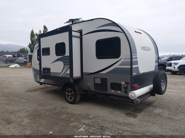 Starcraft Satellite Travel Tra 2017 1SABS0AJ9H2VD5327 Image 3
