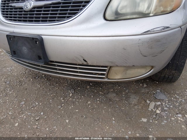 Продаж на аукціоні авто 2001 Chrysler Town & Country Limited, vin: 2C8GP64L51R240555, номер лоту: 45740946