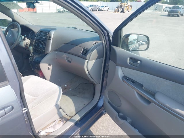 Продажа на аукционе авто 2008 Toyota Sienna Ce, vin: 5TDZK23C58S109792, номер лота: 45740964