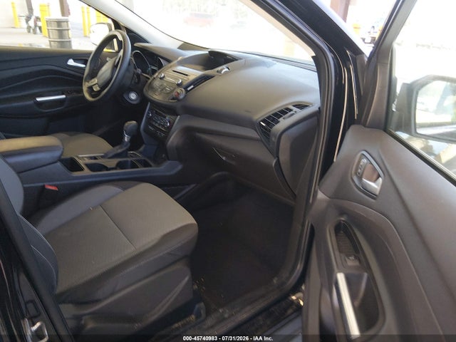 Ford ESCAPE SE 2017 1FMCU9GD7HUC27300 Image 5