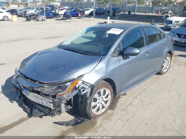 Toyota COROLLA LE 2021 5YFEPMAE7MP227930 Image 2