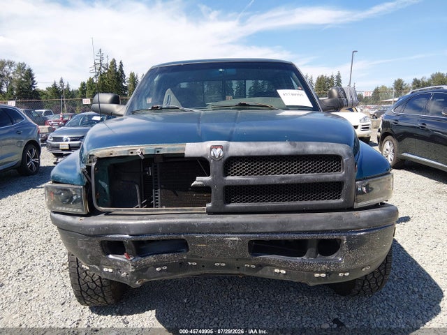 45740995 :رقم المزاد ، 1B7HF13ZXWJ223778 vin ، 1998 Dodge Ram 1500 St مزاد بيع