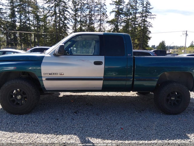45740995 :رقم المزاد ، 1B7HF13ZXWJ223778 vin ، 1998 Dodge Ram 1500 St مزاد بيع