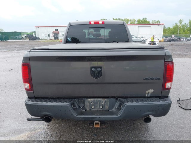 45740999 :رقم المزاد ، 1C6RR7GT3LS148164 vin ، 2020 Ram 1500 Classic Warlock  4x4 6'4 Box مزاد بيع