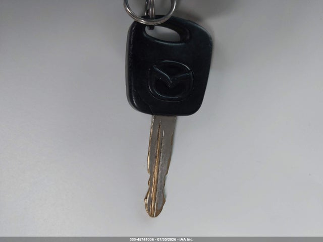 Продажа на аукционе авто 2002 Mazda Tribute Es V6/lx V6, vin: 4F2YU08122KM16739, номер лота: 45741006