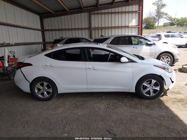 Aukcja sprzedaży 2016 Hyundai Elantra Value Edition, vin: 5NPDH4AE2GH762738, numer aukcji: 45741025