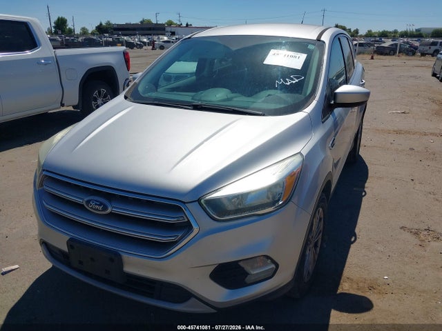 1FMCU0GD1HUC51538 Ford ESCAPE SE