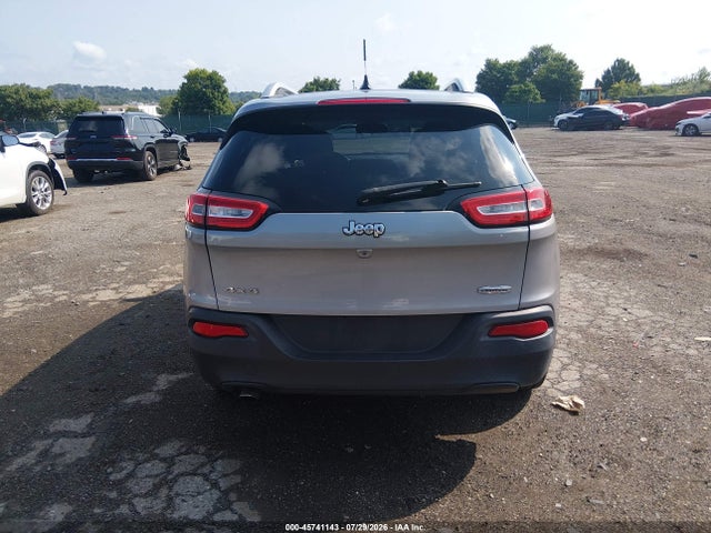 Jeep Cherokee Latitude 2015 1C4PJMCBXFW520146 Image 16