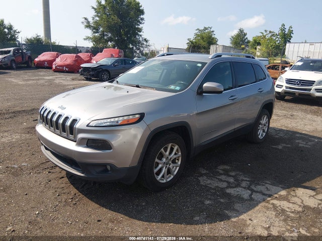Jeep Cherokee Latitude 2015 1C4PJMCBXFW520146 Image 2