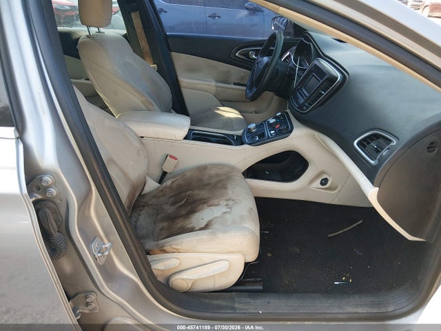 Aukcja sprzedaży 2015 Chrysler 200 Limited, vin: 1C3CCCAB8FN753300, numer aukcji: 45741189
