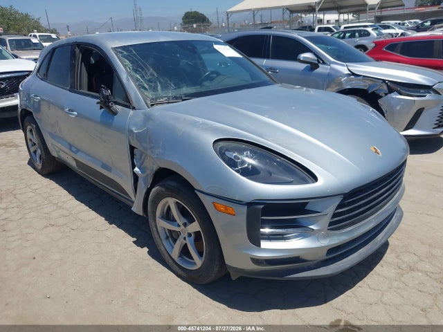 45741204 :رقم المزاد ، WP1AA2A55MLB06650 vin ، 2021 Porsche Macan مزاد بيع