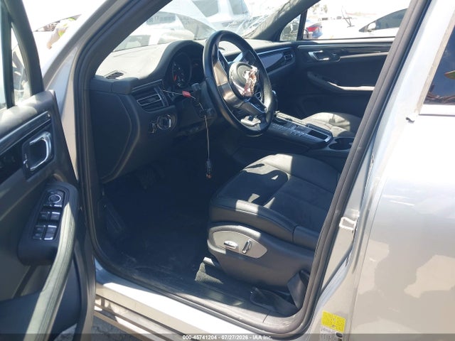 Porsche Macan 2021 WP1AA2A55MLB06650 Image 5