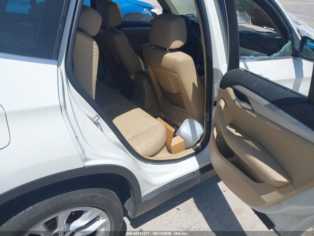 45741217 :رقم المزاد ، WBAVL1C59FVY37770 vin ، 2015 Bmw X1 Xdrive28i مزاد بيع